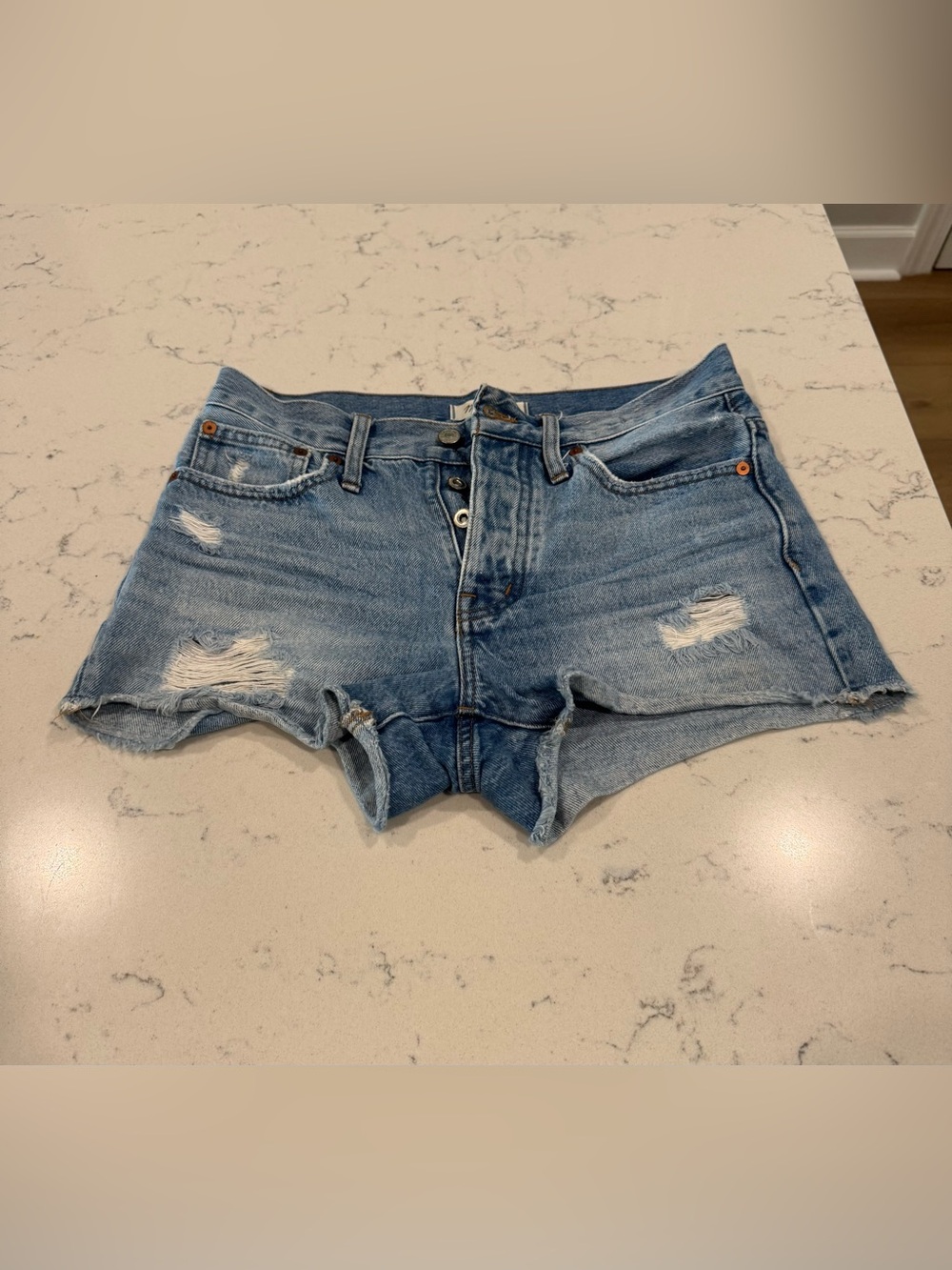 Madewell Relaxed Denim Jean Shorts. Button Fly Distressed Size 23